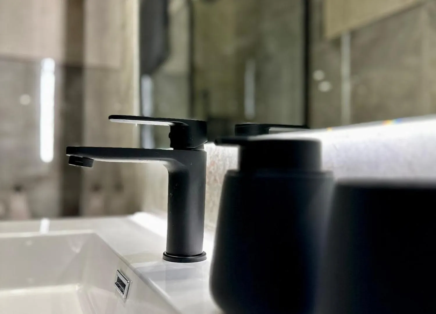 Falco Boutique Home With Jacuzzi Naples Apartment