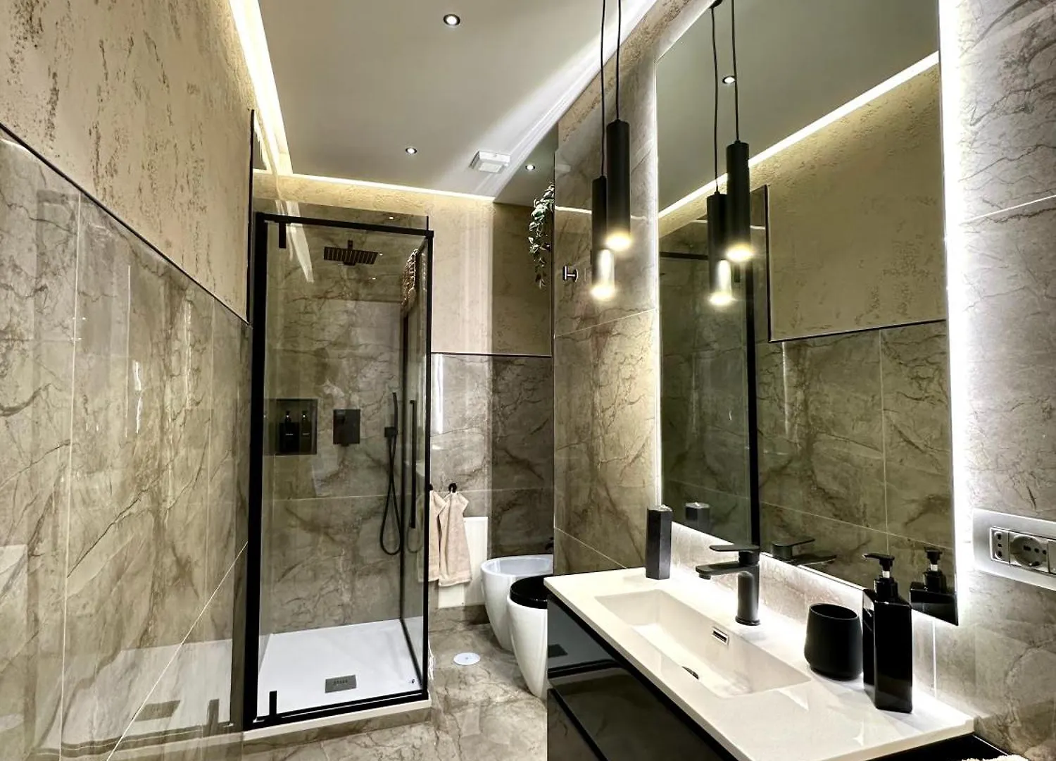 Apartment Falco Boutique Home With Jacuzzi Naples